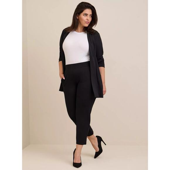 Torrid Crepe Open Front Cardigan – Black – Size 5XL - Picture 3 of 10